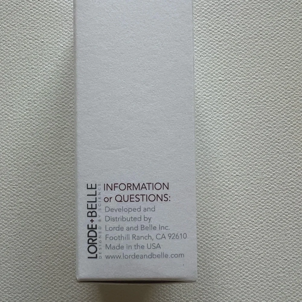 New Never Opened Lorde + Belle Wrinkle Reducing Booster NSRP $59 (E3)